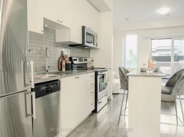 45 Thomas Mulholland Dr Unit 4, Toronto, ON M3K 0A8