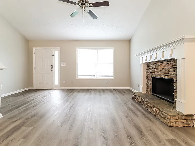 93 Danville Trl — Photo 4