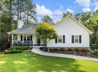 4722 Eagle Watch Dr, Flowery Branch, GA 30542