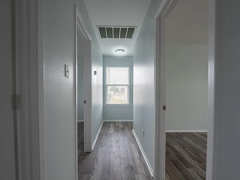 6247 Elton Knolls St — Photo 21