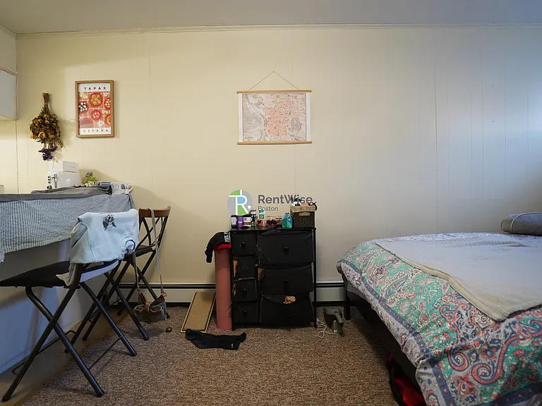 1126 Commonwealth Ave #A — Photo 3