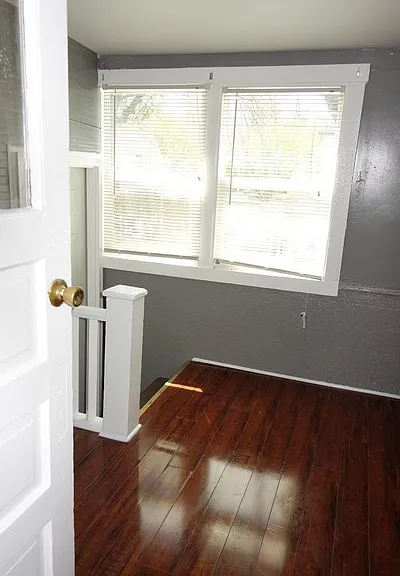 90 Winifred St W — Photo 25