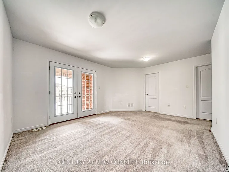 170 Diana Dr — Photo 17