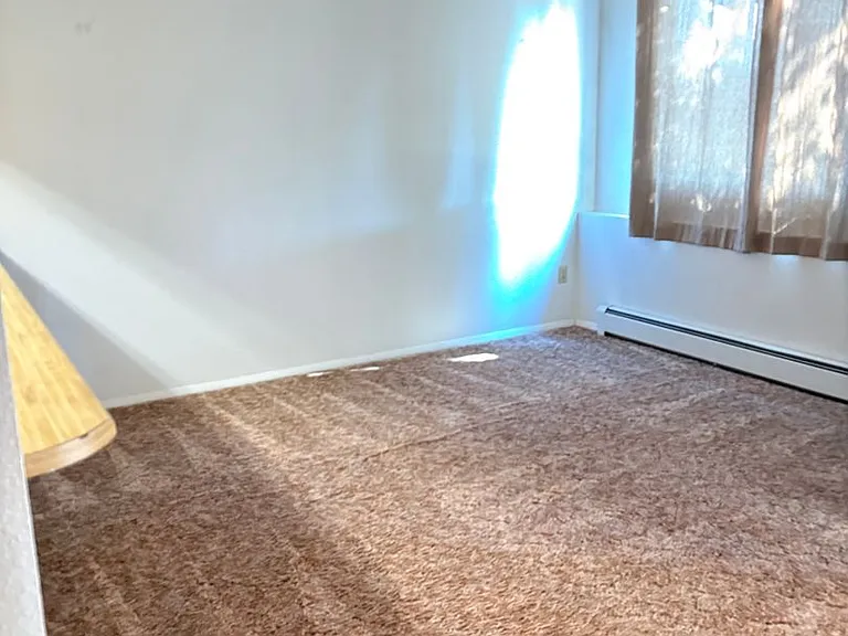 842 E Cedar Ct — Photo 3