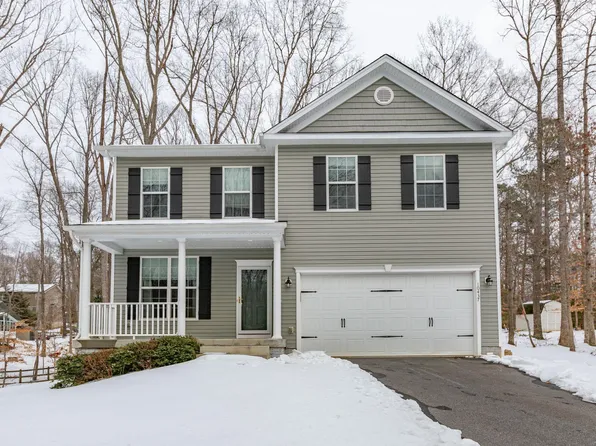 10437 Blair House Cir, King George, VA 22485