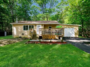 176 Gold Key Rd, Milford, PA 18337
