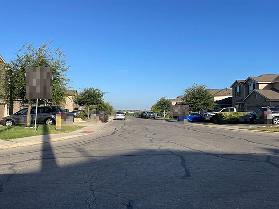5th image of 9814 Marbach Crst
