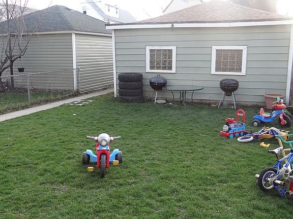 3rd image of 1514 S 49th Ave