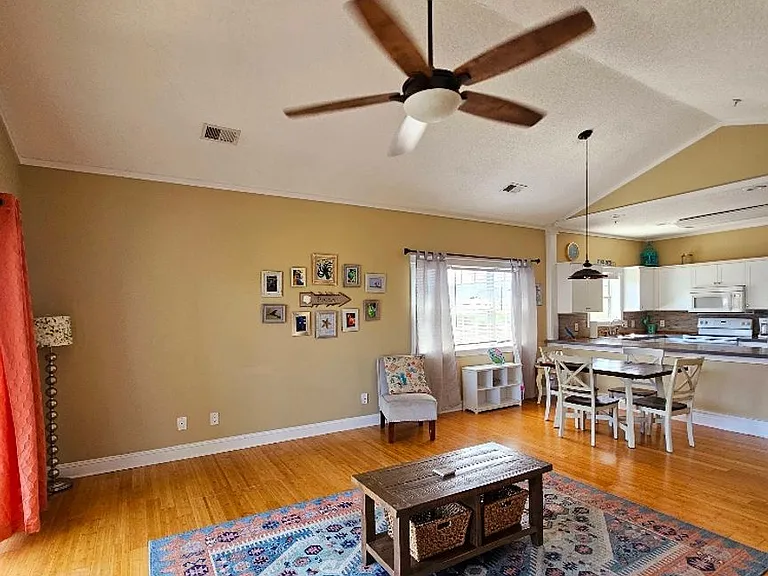 3947 Gladiola Ct #304 — Photo 7