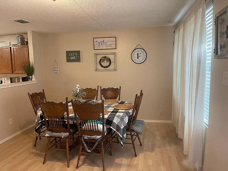 2604 Teal Cove Ln — Photo 10