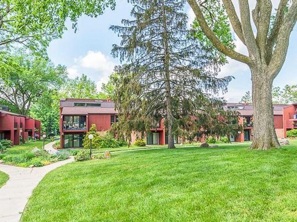 2411 Packard St APT 53