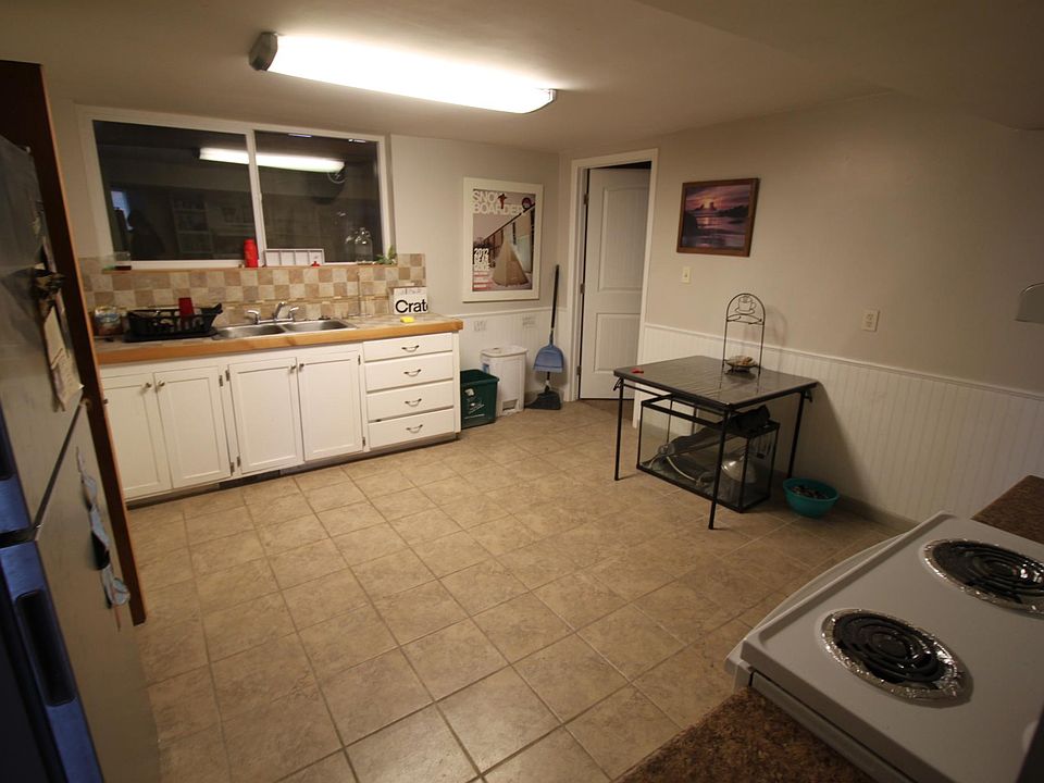 2nd image of 2526 E Downington Ave