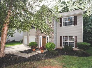 3330 Kingshire Way, Clover, SC 29710