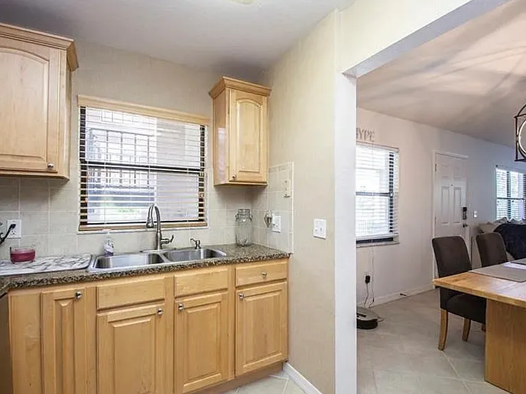 6150 Gulfport Blvd S #101 — Photo 14
