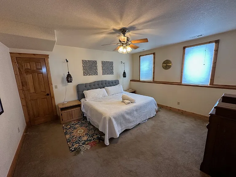 21655 Chicago Creek Rd — Photo 10