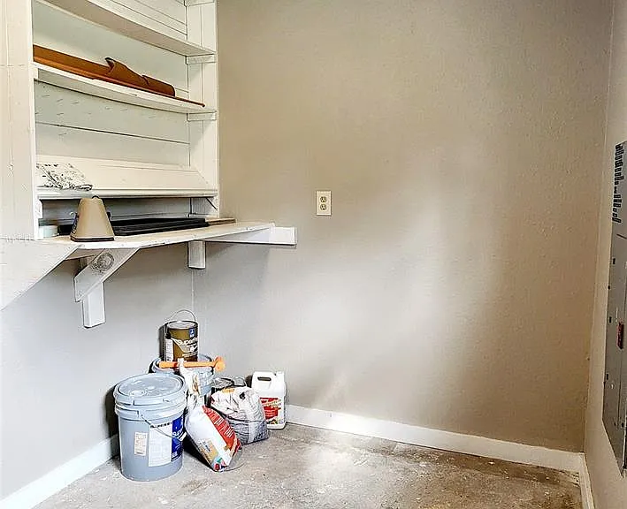113 Laurel St — Photo 19