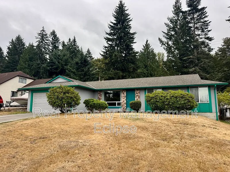 13617 SE Fairwood Blvd