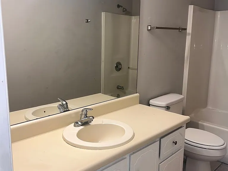 721 Kadi Ln — Photo 4