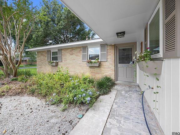 4th image of 9835 Judi Ave