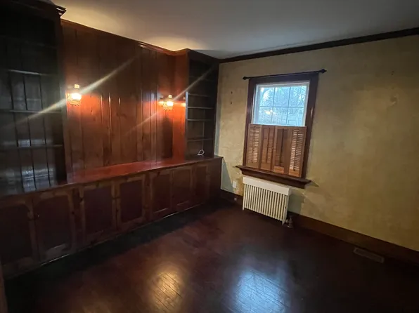 3881 Bailey Ave, Buffalo, NY 14226