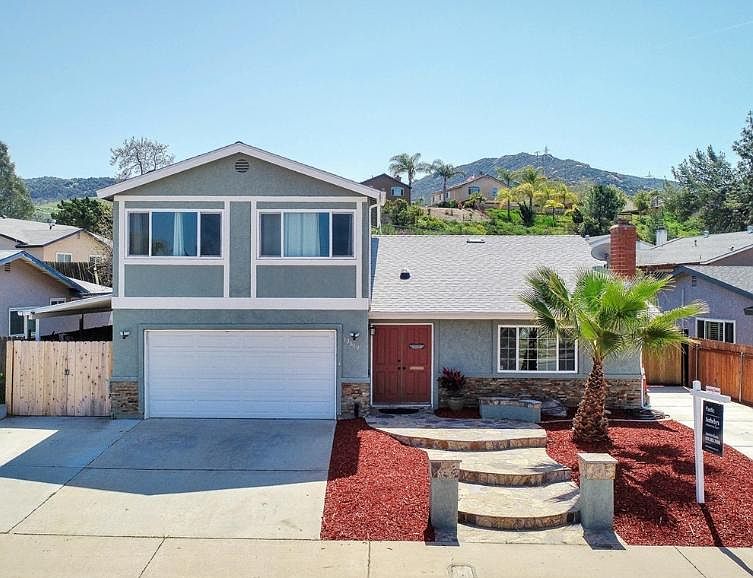 1st image of 13619 Laguna Vista Ct