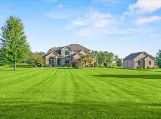 16785 Raintree Dr, Marysville, OH 43040
