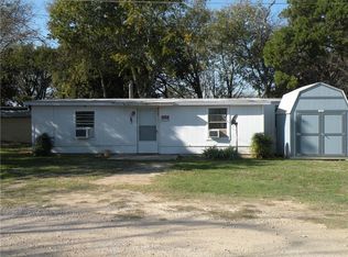 201 Linda Lee Xing, Whitney, TX 76692