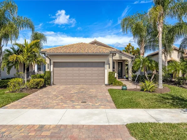 10904 Glenhurst St, Fort Myers, FL 33913