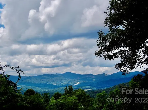 670 Seven Glens Dr #36, Weaverville, NC 28787