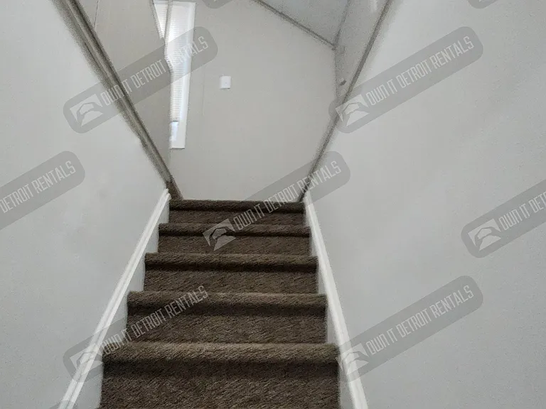 14331 Ardmore St — Photo 12