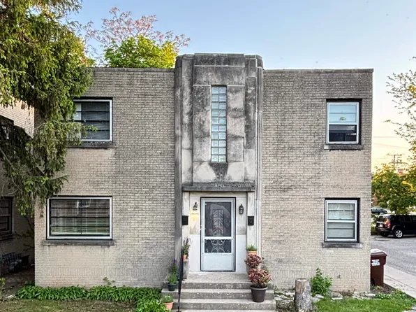 216 Carlton Ter, Rockford, IL 61103