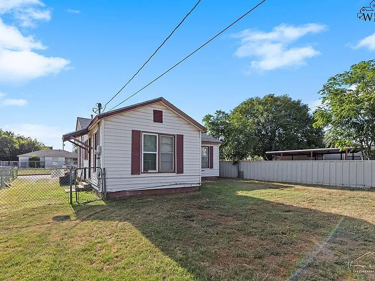 3107 Garfield St — Photo 31