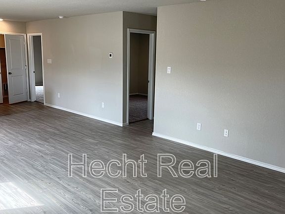 4th image of 10543 McClintock Dr #1