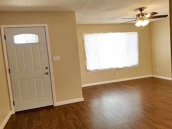 4th image of 1917 Bordeaux Ave