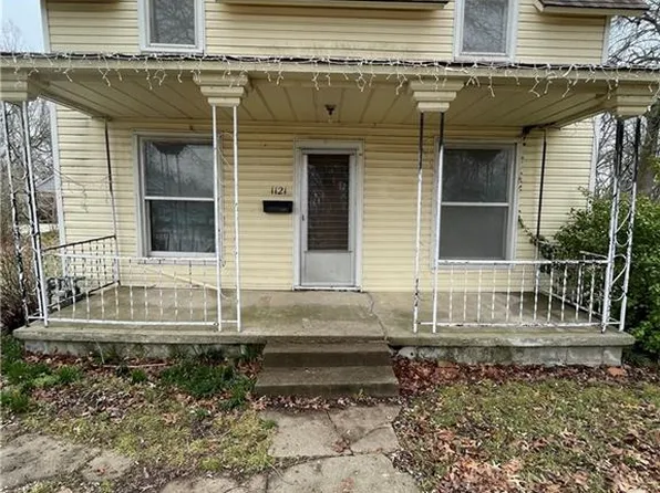 1121 4th St, Osawatomie, KS 66064