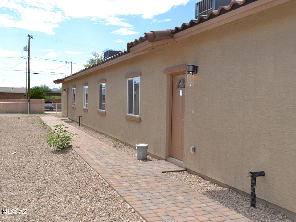 1st image of 1440 S Cherry Ave #2