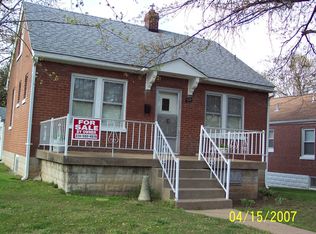 325 Carthage Ave, Saint Louis, MO 63125
