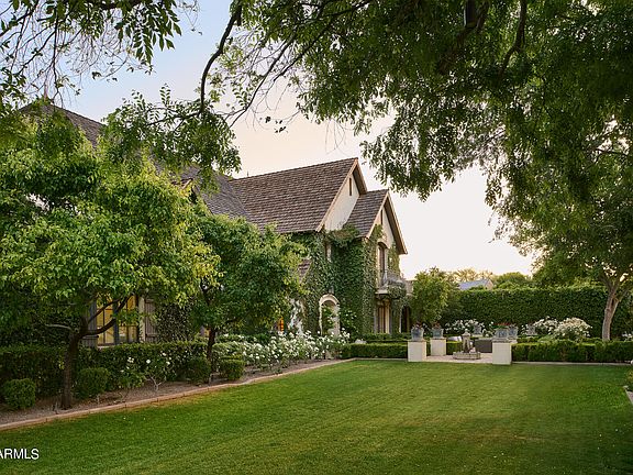 3rd image of 6039 E MARIPOSA Street