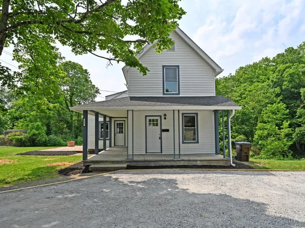 1237 Cliff St, Brookville, IN 47012