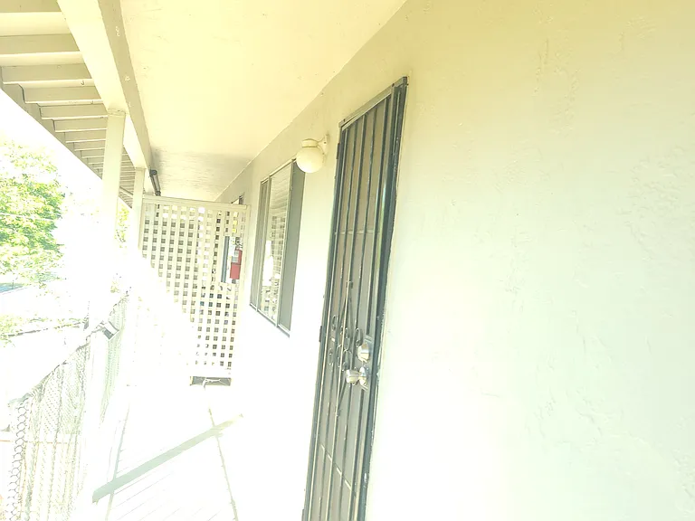 278 E K St #278 — Photo 14