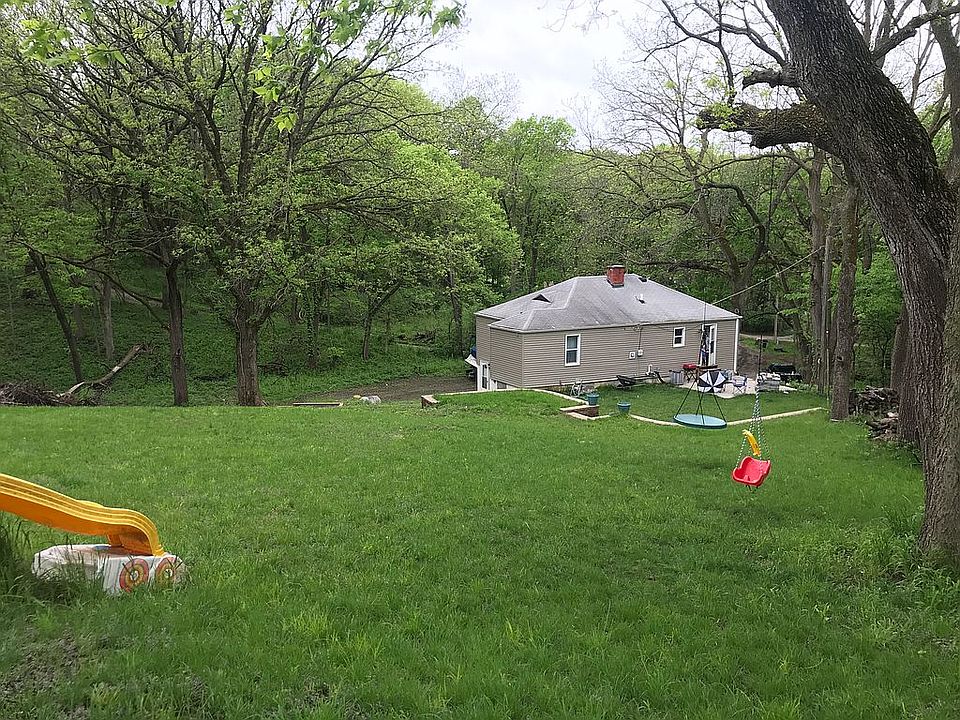 2nd image of 4242 Willit St