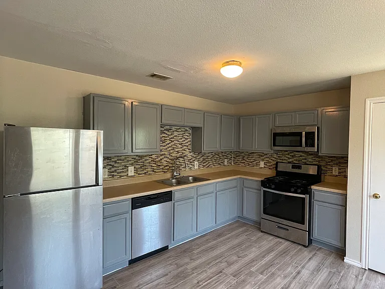 11816 Plains Valley Dr — Photo 14