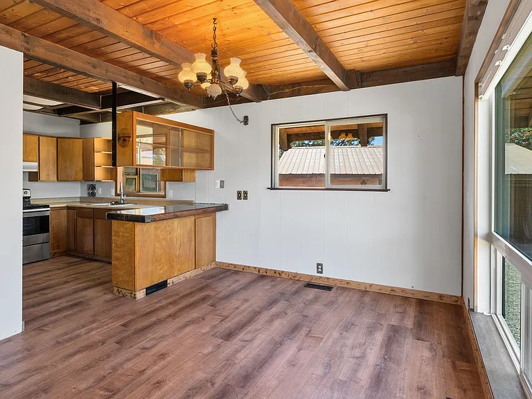 250 Morrison Canyon Ln — Photo 9