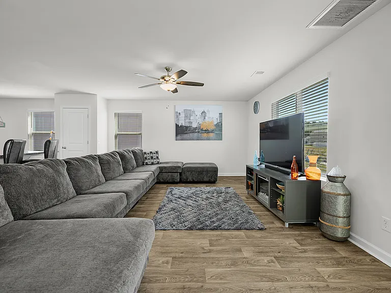 225 Caribbean Village Dr — Photo 26