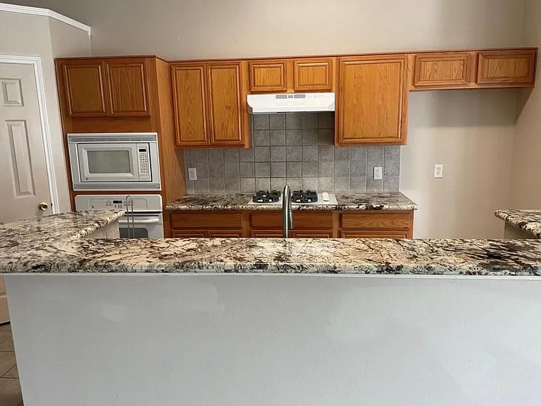 15119 Wimberly Park Dr — Photo 11