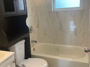 2955 Middletown Rd #1A, Bronx, NY 10461