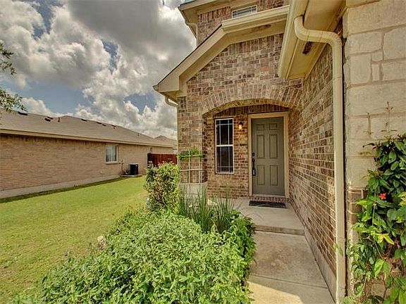 4th image of 310 Luna Vista Dr