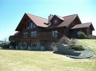 W16305 S Steine Rd, Ettrick, WI 54627