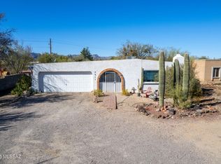 2511 N Shannon Rd, Tucson, AZ 85745
