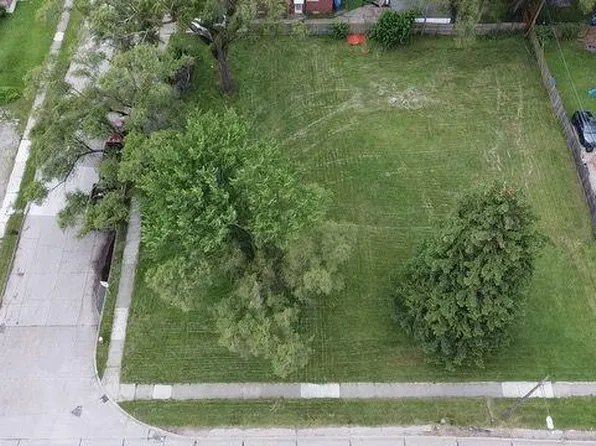 5430 E Nine Mile Rd, Warren, MI 48091